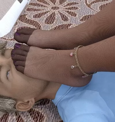 Bailey: Satisfaction [Giantsquid] - Page 18